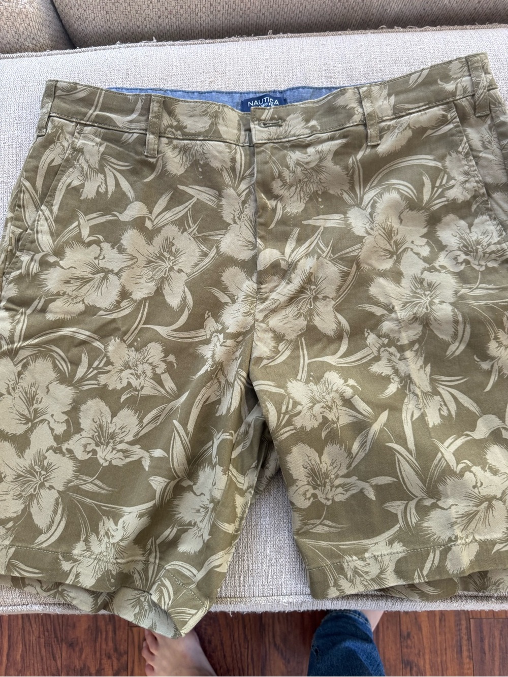 Nautica Olive and Cream Floral Flat Front Men's Shorts